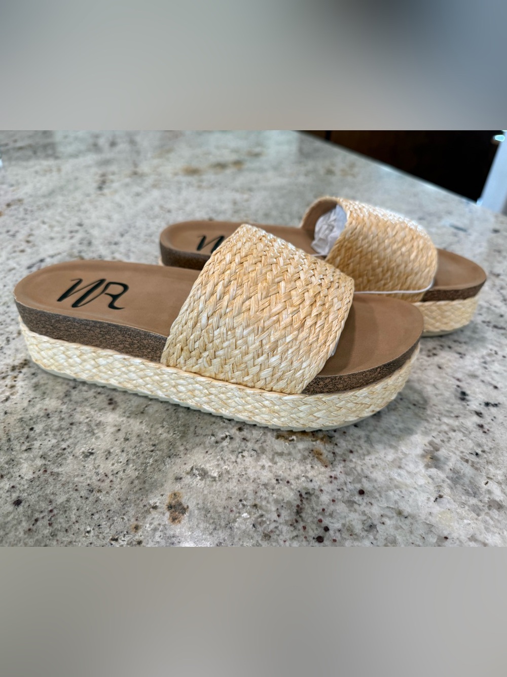 NOT RATED Platform SANDALS in Natural NEW - Picture 4 of 8